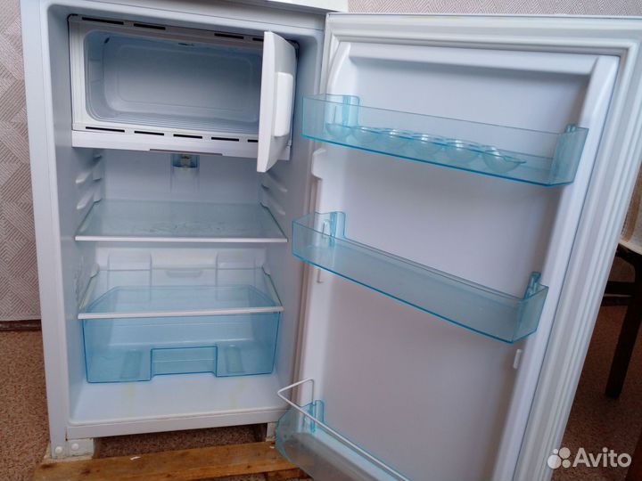 Холодильник бирюса