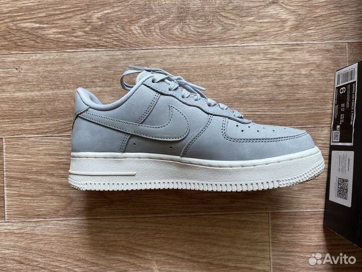 Кроссовки nike air force женские