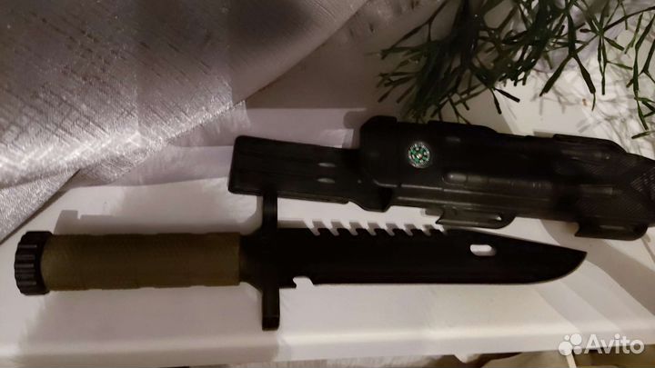 Походный нож M9