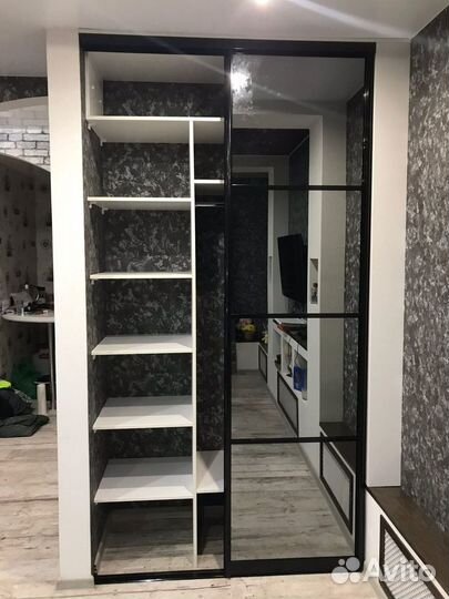 Стенка в гостиную