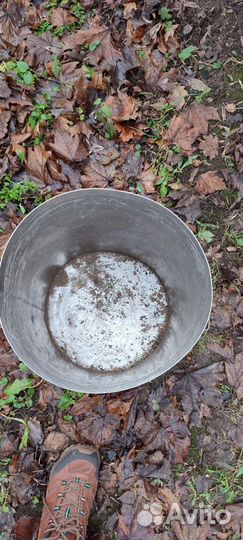 Алюминиевый бак примерно 50 литров может больше