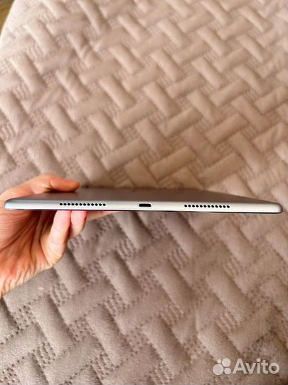 iPad Pro 9.7 128 Гб