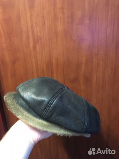 Женский берет