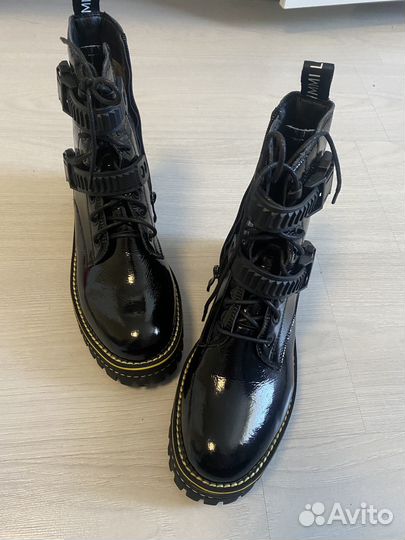 Ботинки демисезонные 37 женские