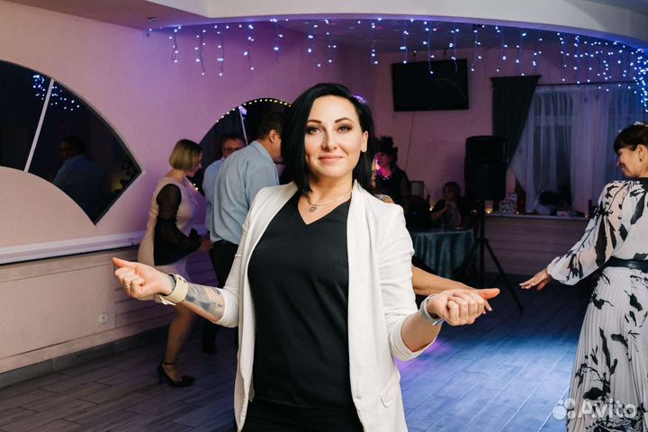 Ведущий тамада