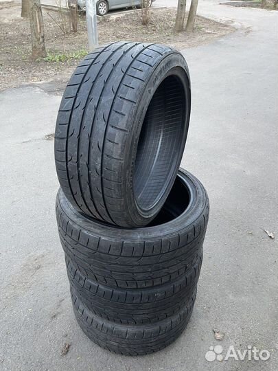 Dunlop Direzza DZ102 245/40 R20 и 270/35 R20 102W