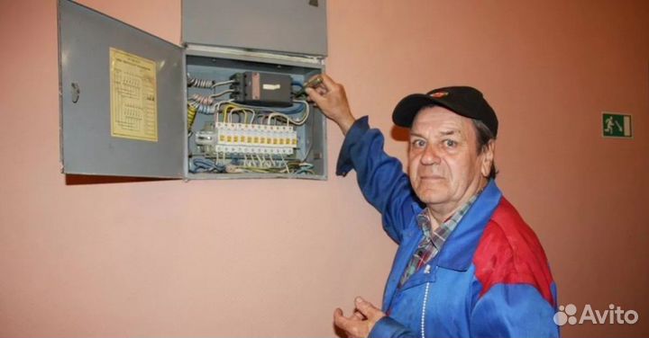 Электрик. Ремонт розеток. Сборка щита