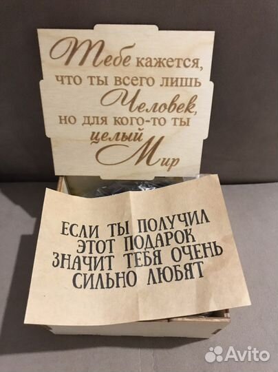 Мужской кожаный ремень черный