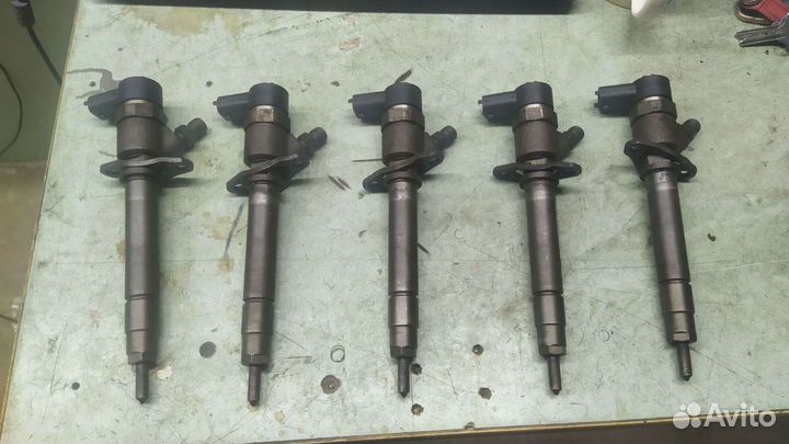 Форсунки комплект 8658352 volvo