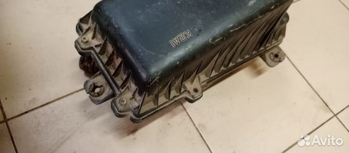 Корпус воздушного фильтра Kia Spectra