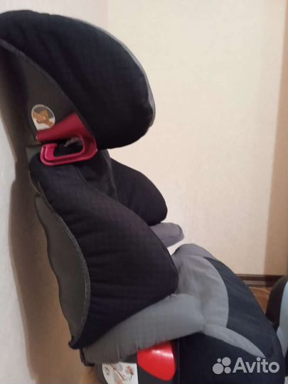 Автомобильное детское кресло от 18 до 36 кг