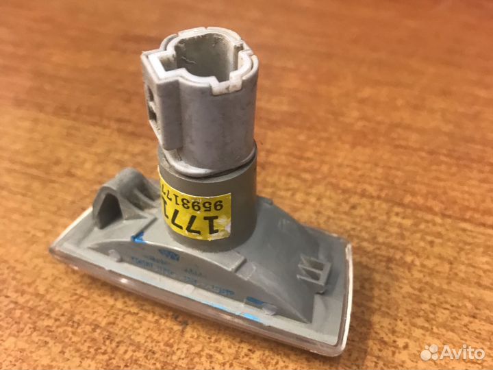 Повторитель в крыло chevrolet cruze 2009/ orlando