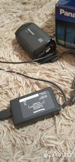 Видеокамера panasonic SDR-S7