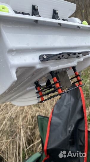 Прикормочный кораблик для рыбалки