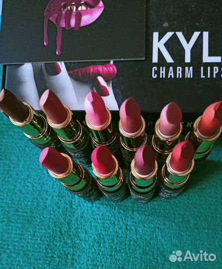 Помада kylie