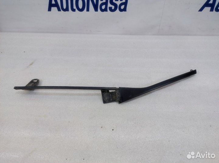 Направляющая стекла двери задняя левая Volkswagen