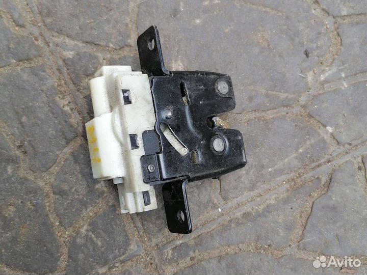 Грейт вол ховер М4 замок багажника