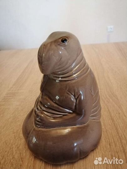 Статуэтка фарфор Ждун