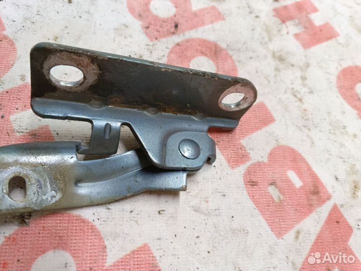 Петли капота Renault Logan 1