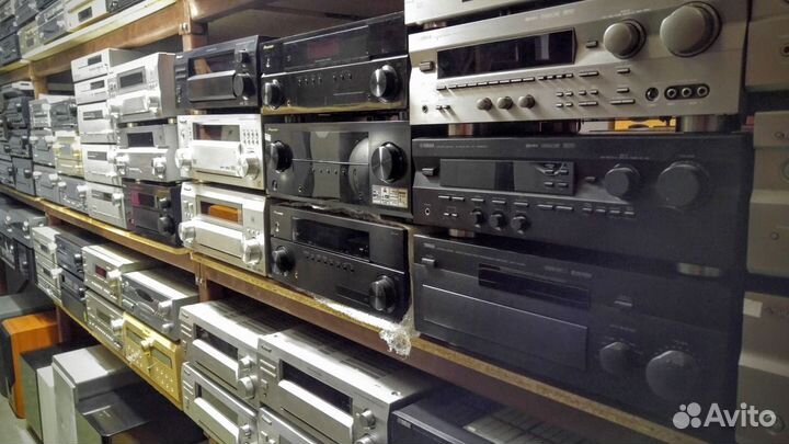 AV-ресивер Arcam AVR 100 (England) black