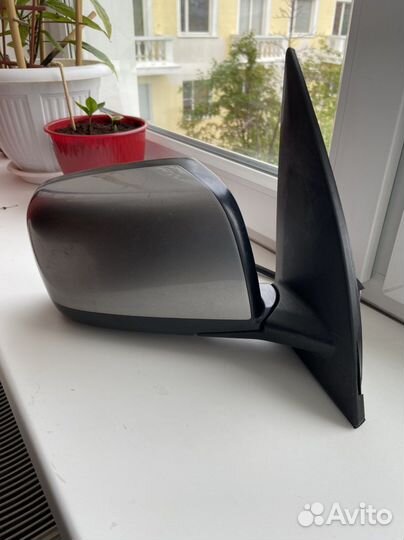 Зеркало на Nissan xtrail T31
