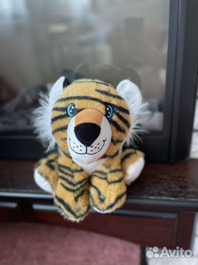 Плюшевый медведь