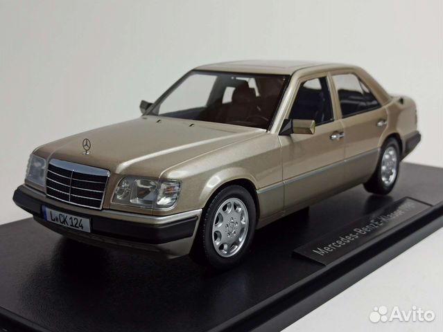 Mercedes E class W124 1982 I Scale 1:18