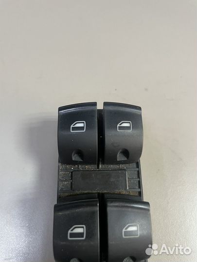 Кнопки стеклоподъемника Ауди А6 С6 Q7 4L