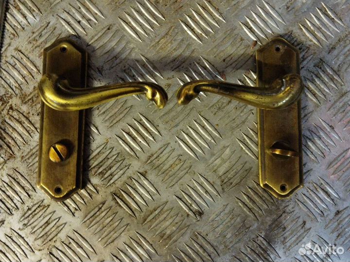 Дверные ручки латунные