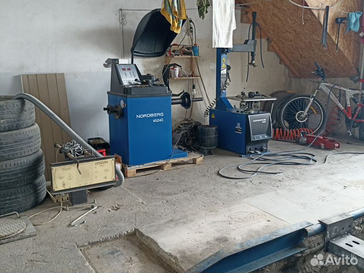 Требуется шиномонтажник