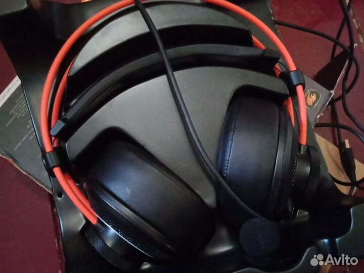 Наушники Cougar