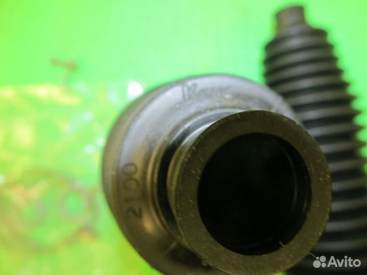 Пыльник рулевой рейки Mazda 3\5 Оригинал новый