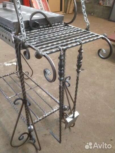 Мангал с коптильней