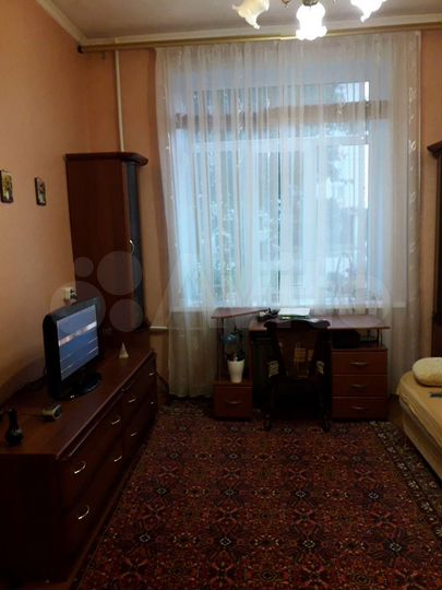 2-к. квартира, 53 м², 1/5 эт.