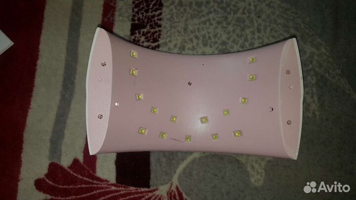 Лампа для маникюра гельлаком