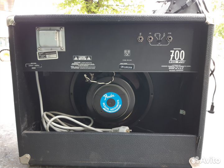 Fender Roc Pro 700 (USA)