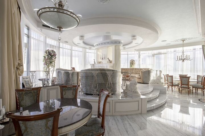 5-к. квартира, 256 м², 10/10 эт.