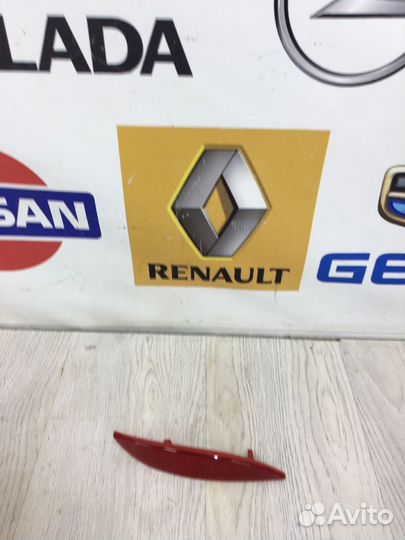 Катафот Отражатель заднего бампера Renault megane