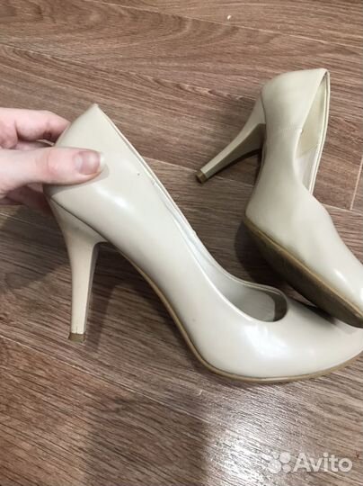 Туфли бежевые