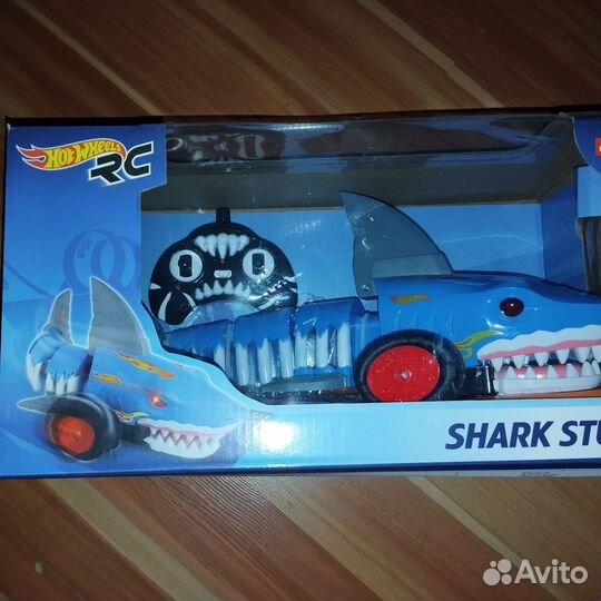 Машинa Hot wheels