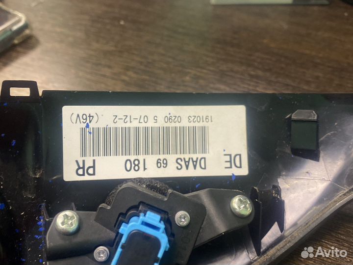 Камера в зеркало левая накладка Mazda CX-30 2019)