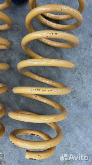 Продам пружины на ланд крузер 200 Tough Dog