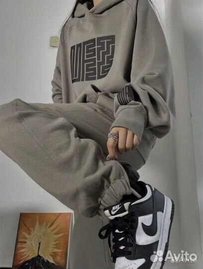 Спортивный костюм