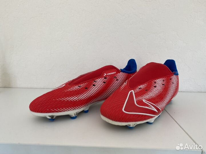 Детские футбольные бутсы 35 размер