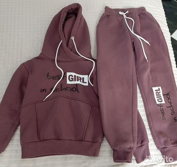 Теплый костюм на девочку 122