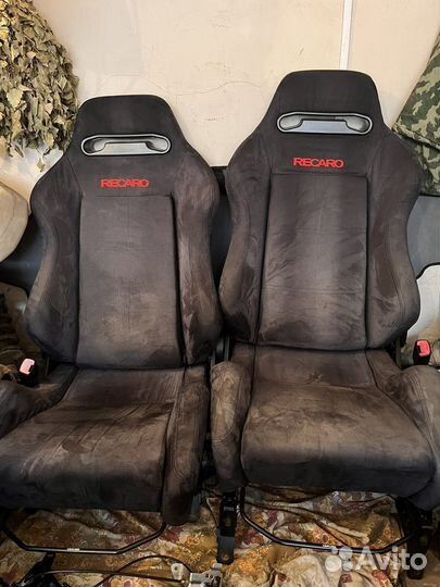 Передние сидения