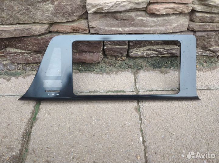 Рамка автомагнитолы Toyota CH-R