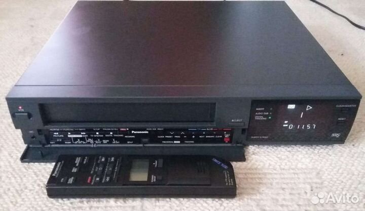 Panasonic.NV-L 25.Видеомагнитафон