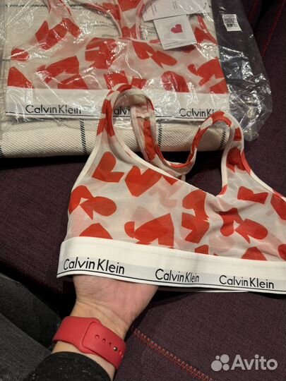 Calvin klein бюстгалтер