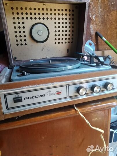 Проигрыватель винила СССР